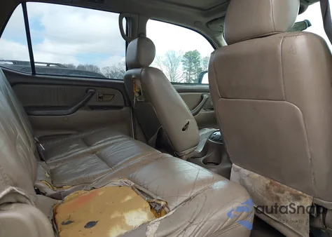 2002 Toyota Sequoia Limited V8 z USA, uszkodzony, nr VIN 5TDZT38A32S124602